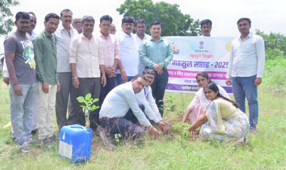 सरकार का प्रचार : रातभर चल रहे रेत के डंपर राजस्व पखवाड़े से बाहर है ? | New India Times