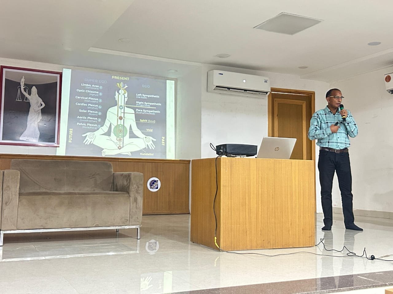 प्रेस्टीज इंस्टीट्यूट ग्वालियर में ‘सहज योग द्वारा मानसिक स्वास्थ्य’ कार्यशाला आयोजित | New India Times