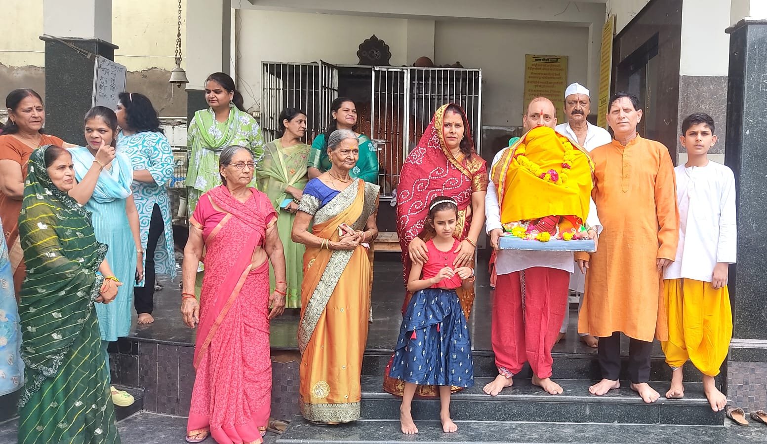 चंदा ग्रीन सोसाइटी में धूमधाम से हुआ गणेश भगवान का प्रतिष्ठा स्थापना समारोह | New India Times