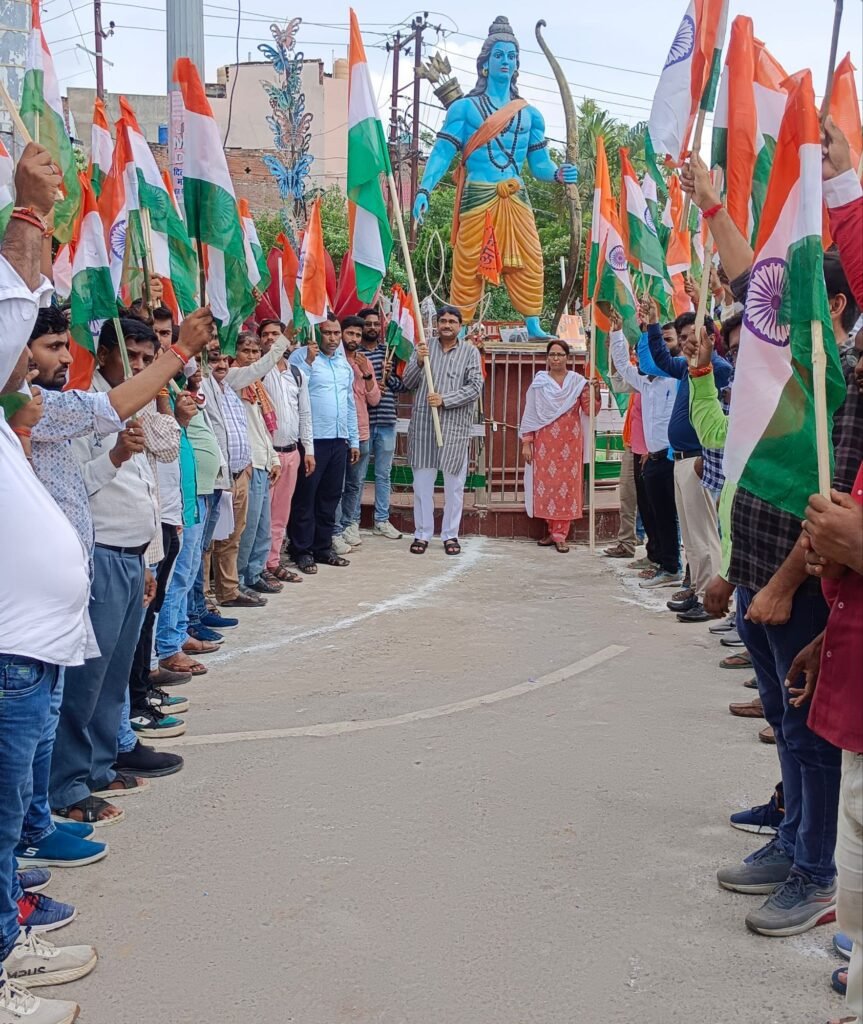 अकबरपुर में हर घर तिरंगा रैली का शुभारंभ, पालिका अध्यक्ष ने हरी झंडी दिखाकर किया रवाना | New India Times