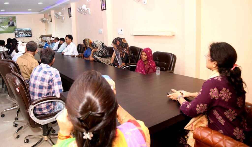 पीएम मोदी ने वर्चुअली जारी की किसान निधि की 20वीं किश्त, मेघनगर में हुआ भव्य आयोजन | New India Times