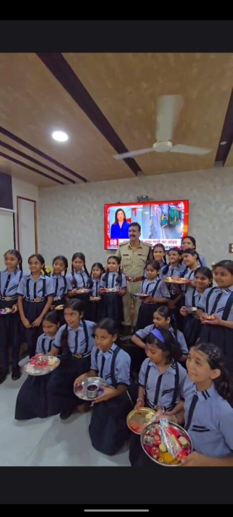 केशव इंटरनेशनल स्कूल में मनाया गया अनोखा रक्षाबंधन, बीज राखी से दिया सुरक्षा और पर्यावरण संरक्षण का संदेश | New India Times