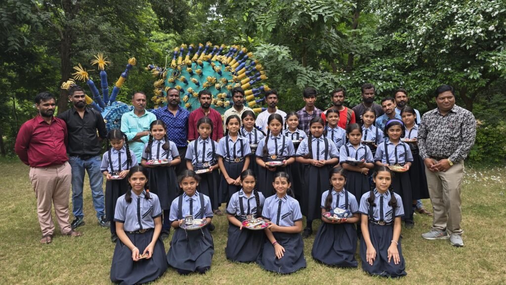 केशव इंटरनेशनल स्कूल में मनाया गया अनोखा रक्षाबंधन, बीज राखी से दिया सुरक्षा और पर्यावरण संरक्षण का संदेश | New India Times