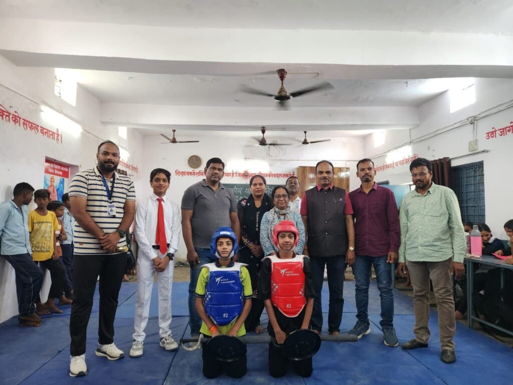 संभाग स्तरीय थांगता प्रतियोगिता के लिए चयनित हुए खिलाड़ी, ज्ञान सागर पब्लिक स्कूल के 16 थांगता खिलाड़ी दिखाएंगे अपना जौहर | New India Times