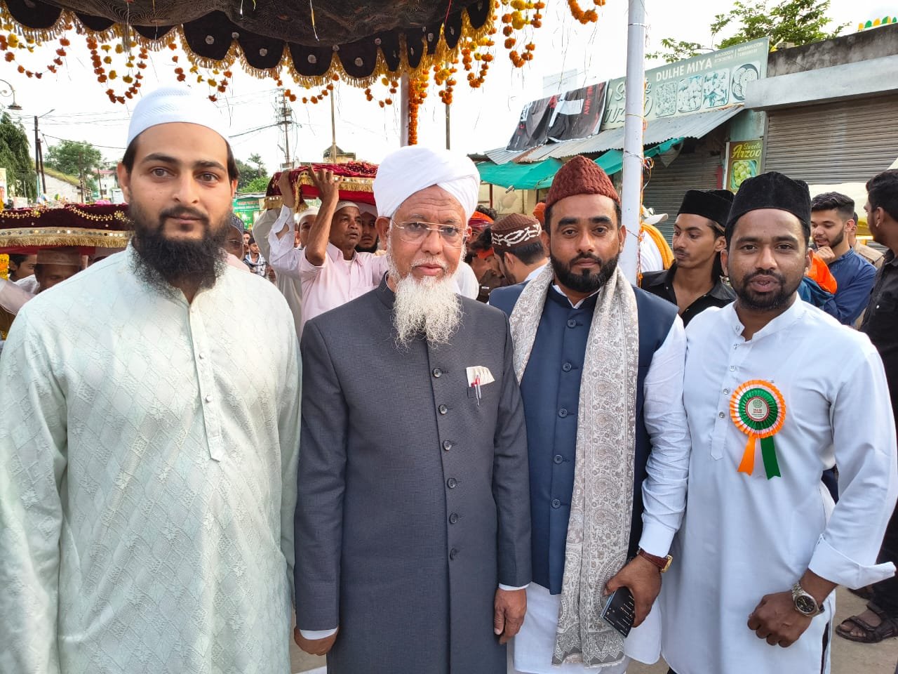 खुल्दाबाद में हज़रत मुन्तखिब उद्दीन ज़रज़री ज़रबख्श रहमतुल्लाह अलैह का 739वां उर्स श्रद्धा व शान से शुरू | New India Times