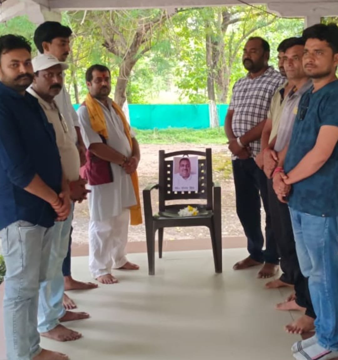 वरिष्ठ पत्रकार संजय सिंह राजपूत के दुखद निधन के बाद शोक में डूबा पत्रकार जगत, जिलेभर में श्रृद्धाजंलियों का दौर जारी | New India Times