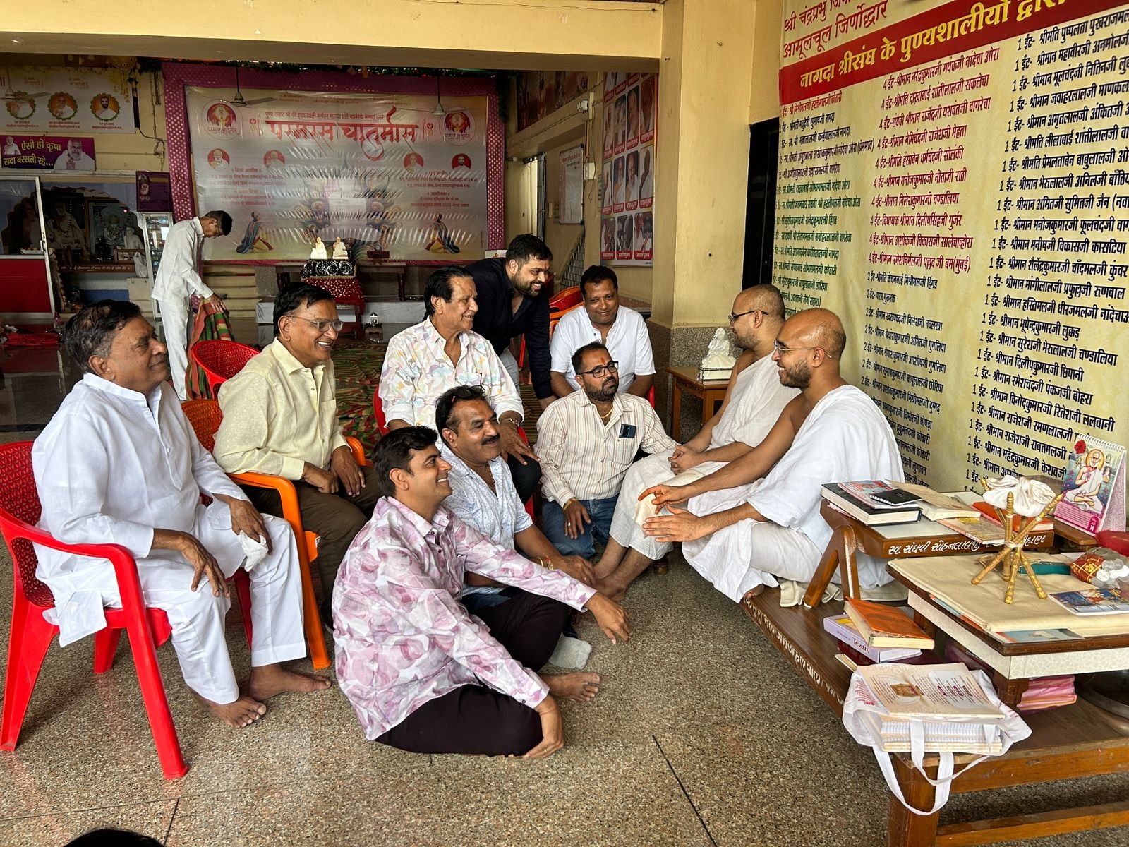 संयम वंदन यात्रा का चौथा चरण पूर्ण, नागदा-खाचरोद-जावरा-रतलाम में लिया साधु-साध्वी भगवंतों का दर्शन | New India Times