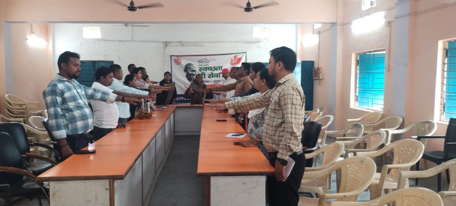 जनपद पंचायत मेघनगर में स्वच्छता ही सेवा अभियान का शुभारंभ, पौधारोपण व शपथ के साथ हुआ आगाज़ | New India Times