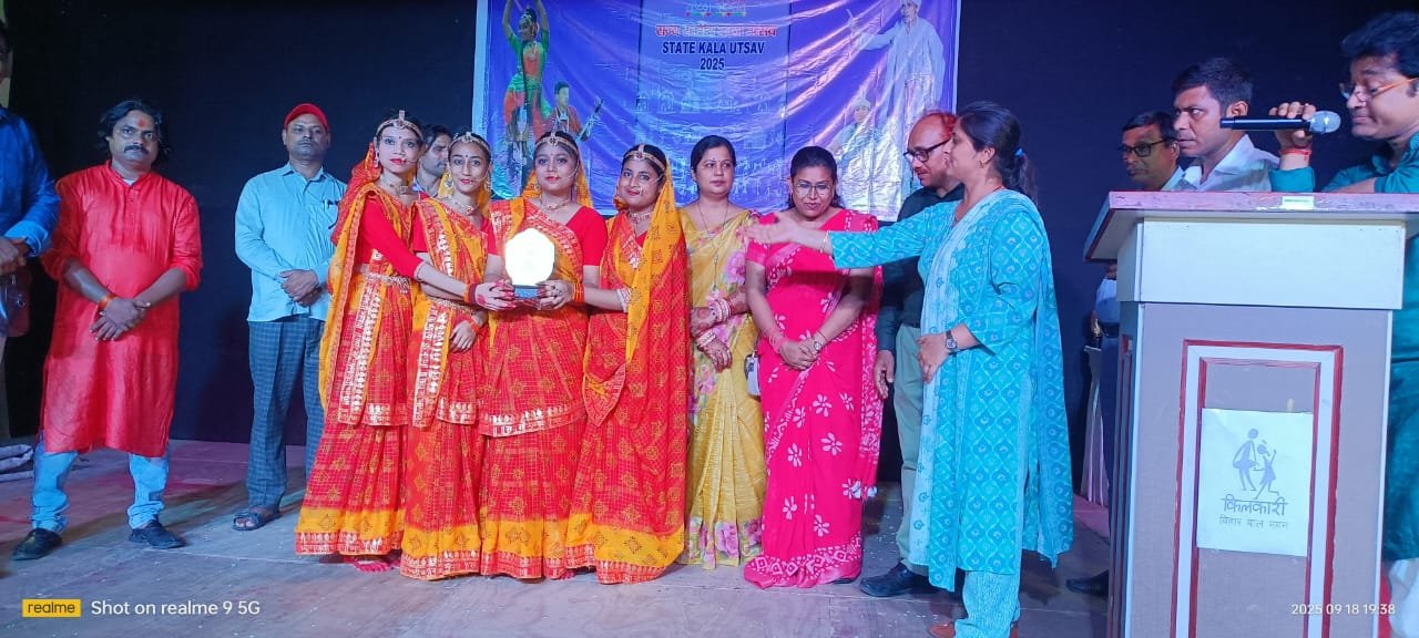 कला उत्सव कार्यक्रम में इन्टरस्तरीय सरसहाय बालिका विद्यालय का रहा दबदबा, प्रथम स्थान पर रहीं छात्राएं, राज्य स्तर पर जाएंगी पटना 1 कला उत्सव कार्यक्रम में इन्टरस्तरीय सरसहाय बालिका विद्यालय का रहा दबदबा, प्रथम स्थान पर रहीं छात्राएं, राज्य स्तर पर जाएंगी पटना | New India Times