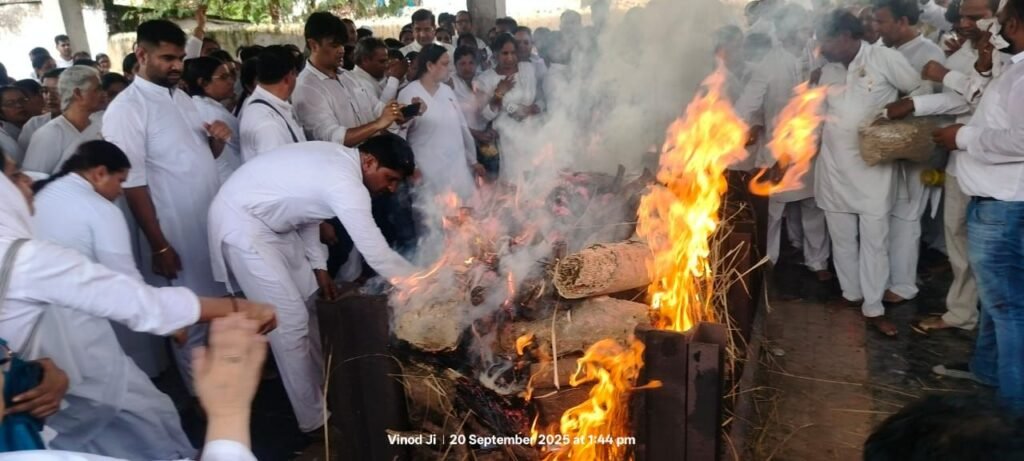 राजयोगिनी अवधेश दीदी को राज्यपाल, मुख्यमंत्री, उपमुख्यमंत्री से लेकर हजारों लोगों ने दी श्रद्धांजली | New India Times