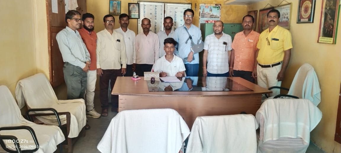 बालिकाओं, महिलाओं को उनके अधिकारों को प्रेरित करने के लिए एक दिन का प्रधानाचार्य बनी सौम्या सिंह | New India Times