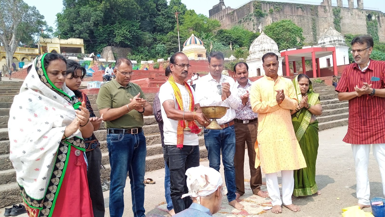 ताप्ती तट पर दीपों की रोशनी और श्रद्धा का संगम | New India Times