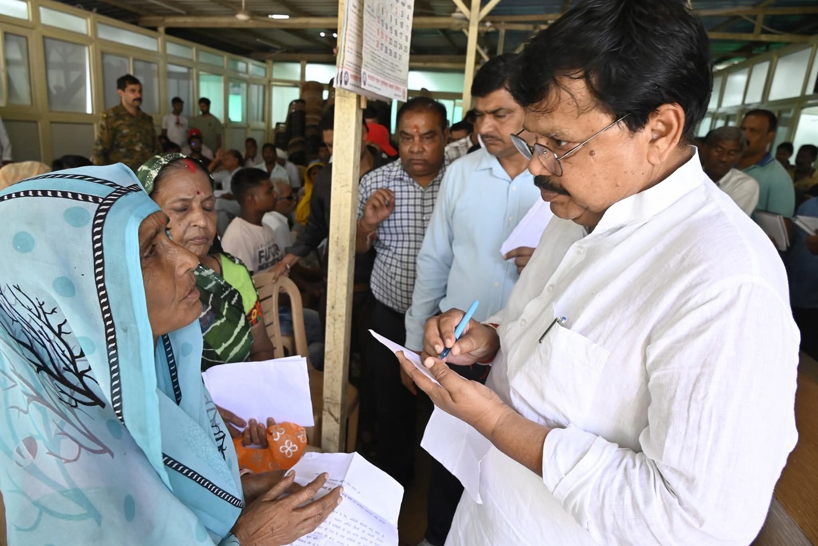 ऊर्जा मंत्री प्रद्युम्न सिंह तोमर ने जनसुनवाई में सुनी आमजन की समस्याएं, कहा, अंतिम व्यक्ति तक पहुंचेगा सरकार की योजनाओं का लाभ 1 ऊर्जा मंत्री प्रद्युम्न सिंह तोमर ने जनसुनवाई में सुनी आमजन की समस्याएं, कहा, अंतिम व्यक्ति तक पहुंचेगा सरकार की योजनाओं का लाभ | New India Times