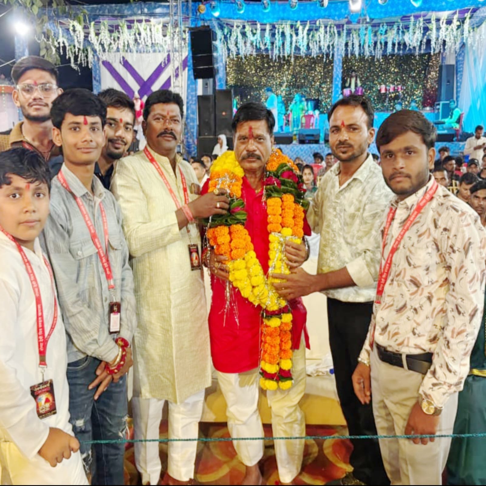 फूट तालाब में लोकप्रिय समाजसेवी सुरेश चंद जैन ‘पप्पू भैया’ का सम्मान 1 फूट तालाब में लोकप्रिय समाजसेवी सुरेश चंद जैन ‘पप्पू भैया’ का सम्मान | New India Times