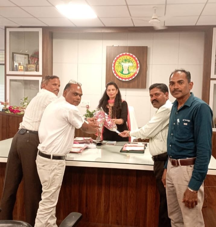 अजाक्स एवं आकास संगठन ने नवागत कलेक्टर नीतू माथुर का किया स्वागत, कर्मचारियों की समस्याओं पर हुई चर्चा | New India Times