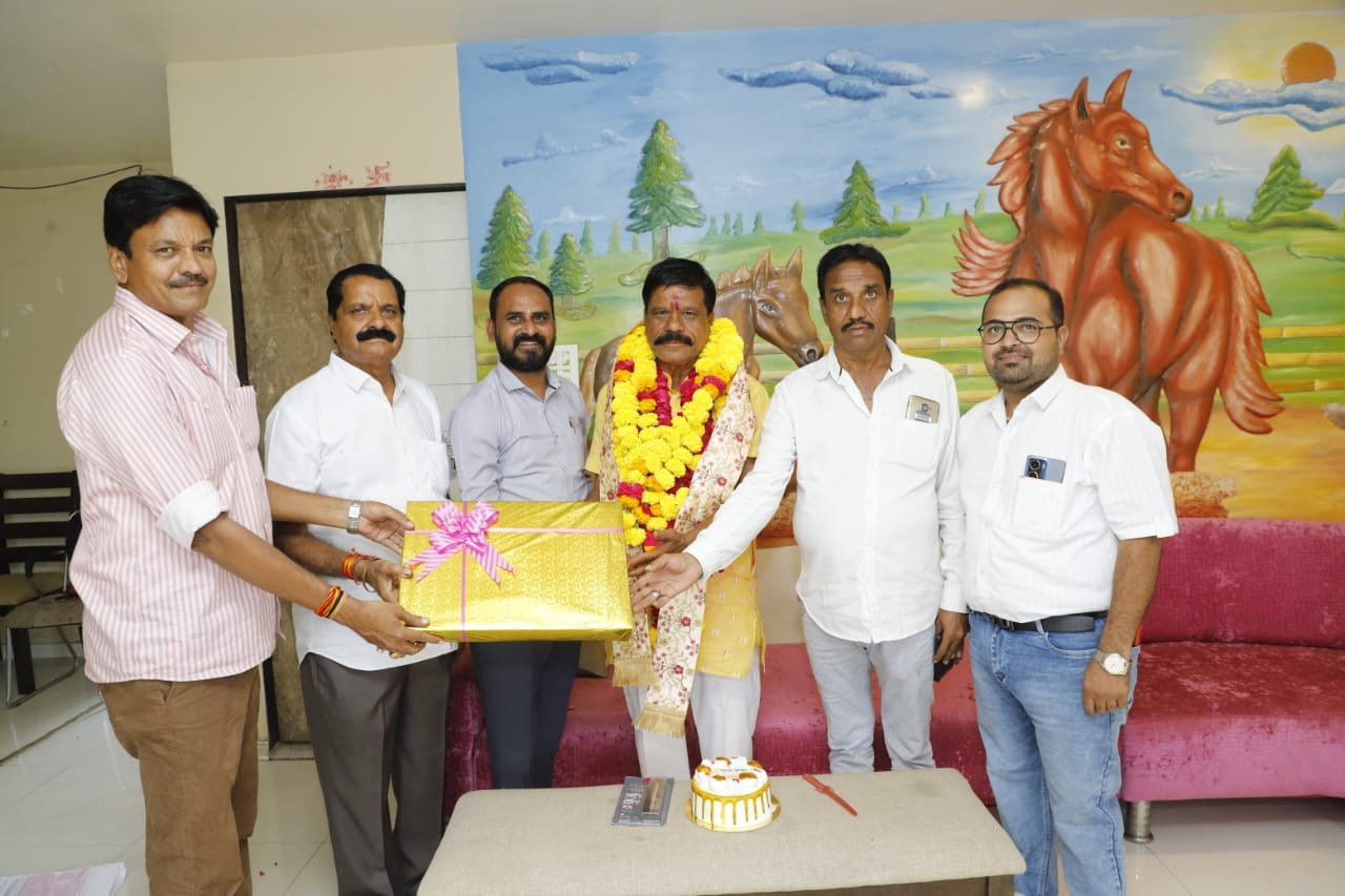 लोकप्रिय समाजसेवी सुरेश चंद जैन ‘पप्पू भैया’ का जन्मदिन सादगीपूर्वक मनाया गया जन्मदिन | New India Times