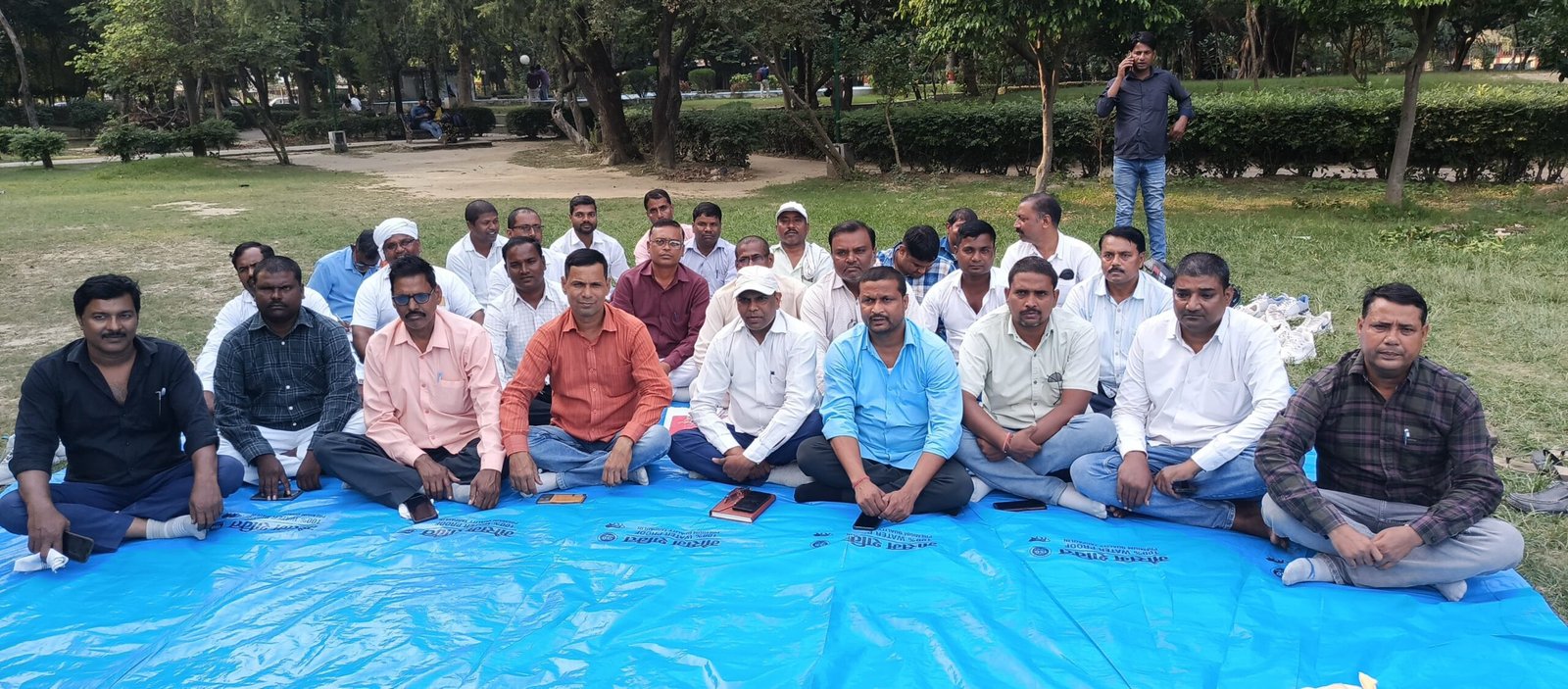 पुरानी पेंशन बहाली की मांग पर पंचायती राज ग्रामीण सफाई कर्मचारियों की बैठक | New India Times