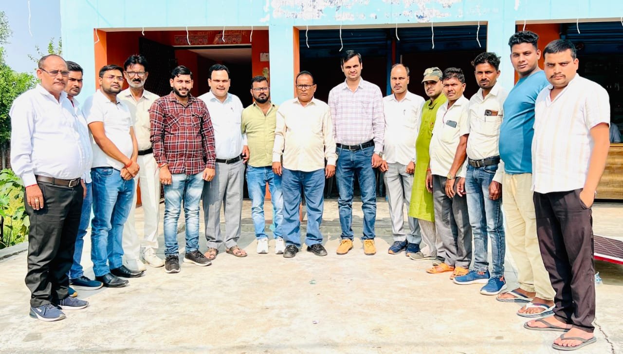 पत्रकार सुरक्षा सेवा समिति की जिला कार्यकारिणी का विस्तार, नव-निर्वाचित पदाधिकारियों का चयन संपन्न 1 पत्रकार सुरक्षा सेवा समिति की जिला कार्यकारिणी का विस्तार, नव-निर्वाचित पदाधिकारियों का चयन संपन्न | New India Times