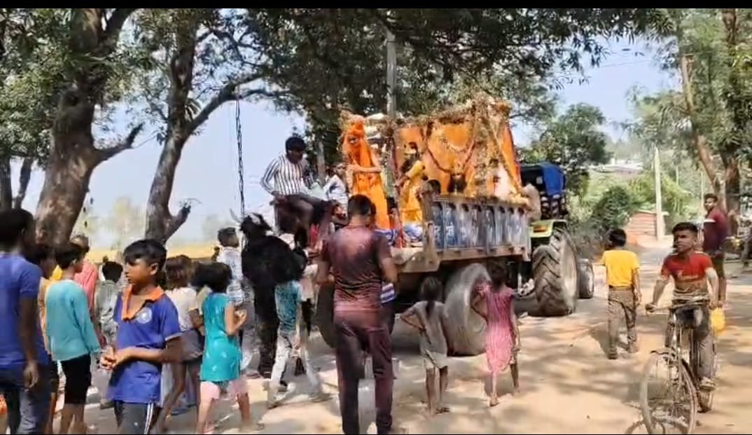 सिसवानिया विशुन में छठ पूजा पर भव्य जल यात्रा, श्रद्धा और उत्साह का माहौल | New India Times