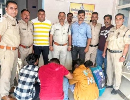 गांगीवाड़ा में एटीएम डकैती की योजना बनाते चार नाबालिग सहित आठ गिरफ्तार | New India Times