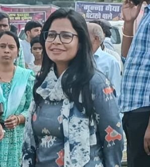 अमरपाटन SDM डॉ. आरती सिंह के प्रयास से बुज़ुर्ग के चेहरे पर लौटी मुस्कान 1 अमरपाटन SDM डॉ. आरती सिंह के प्रयास से बुज़ुर्ग के चेहरे पर लौटी मुस्कान | New India Times