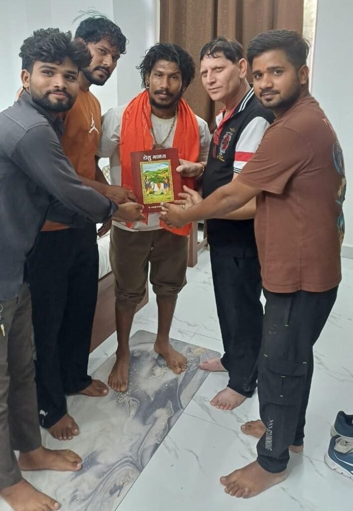 देशी टार्जन संजय सिंह जल्द आएंगे मथुरा-युवाओं को नशा मुक्त करने और गौ माता को राष्ट्रीय माता घोषित कराने की करेंगे अपील | New India Times