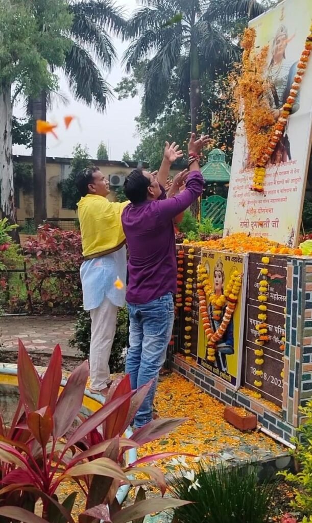हर्षोल्लास के साथ मनाया गया विरांगना रानी दुर्गावती का 502वां जन्मदिवस | New India Times