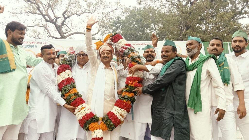 प्रयागराज में किसान महापंचायत, सरकार से किसानों की समस्याओं पर तत्काल कार्यवाही की मांग | New India Times