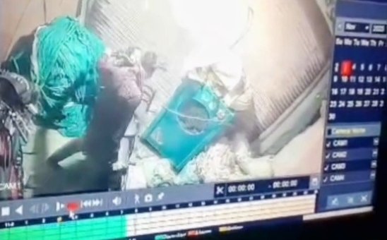 झिलमिली से दो बुलेट मोटरसाइकिल चोरी, कैमरे में कैद हुई वारदात | New India Times