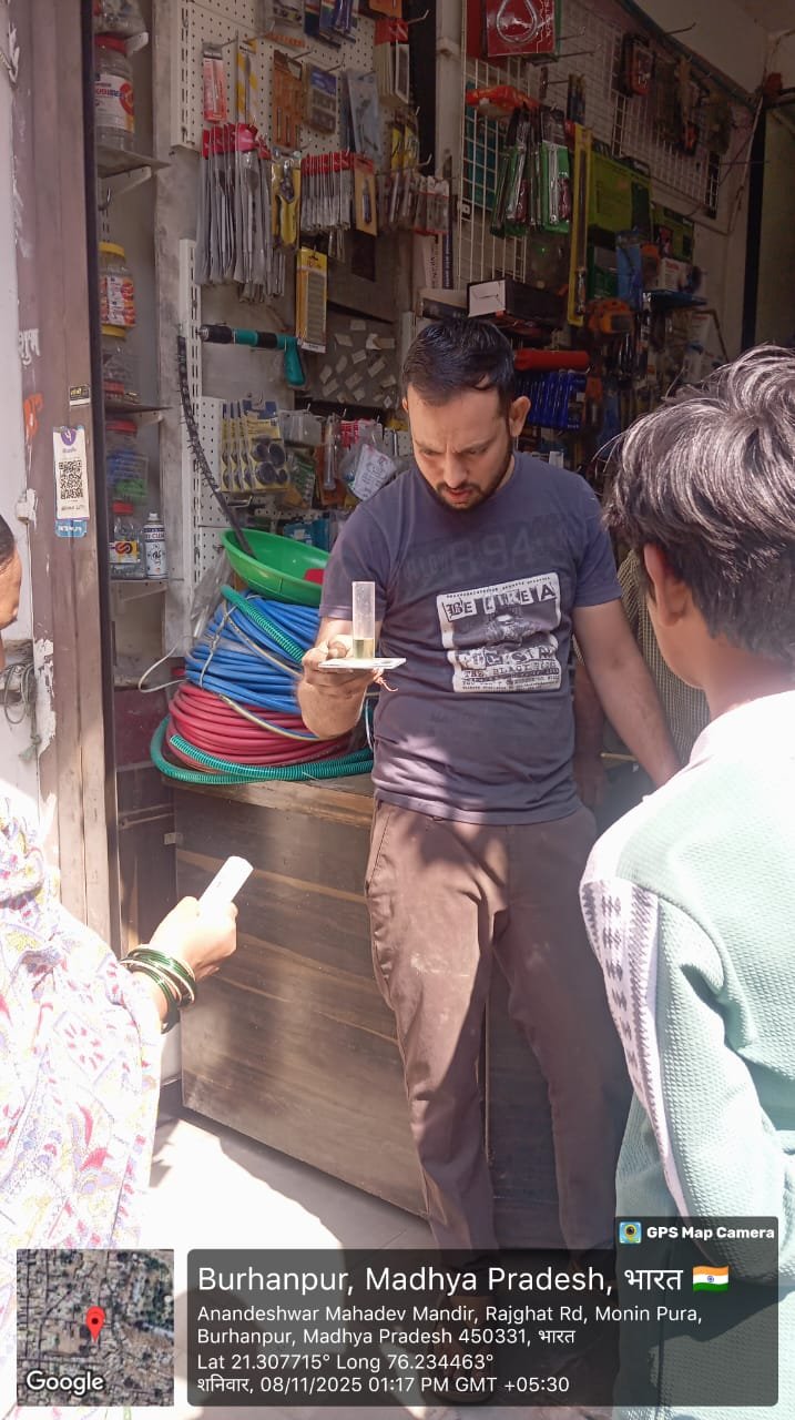 महापौर के निर्देश पर ‘अमृत मित्र’ कर रहीं हैं घर-घर जल गुणवत्ता की जांच | New India Times