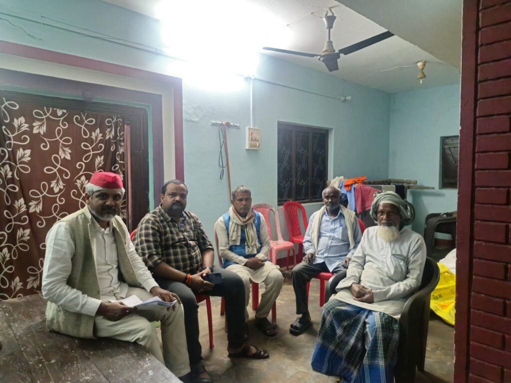 निर्वाचन प्रक्रिया में पारदर्शिता लाने के लिए सपा नेता मणेंद्र मिश्रा का शोहरतगढ़ दौरा 3 निर्वाचन प्रक्रिया में पारदर्शिता लाने के लिए सपा नेता मणेंद्र मिश्रा का शोहरतगढ़ दौरा | New India Times