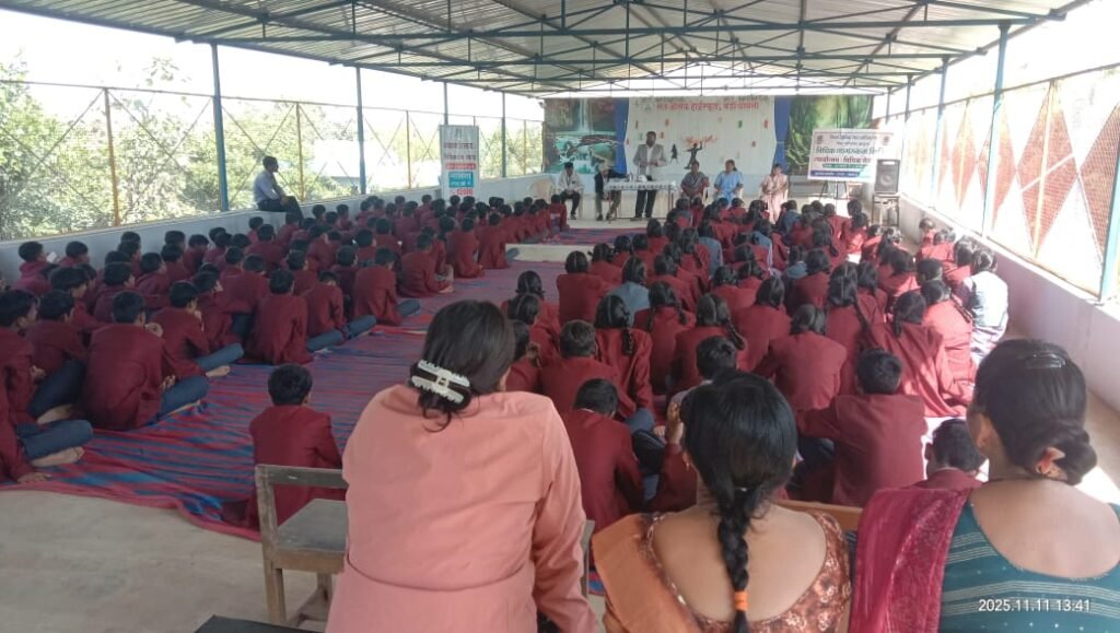 संत जोसेफ हाई स्कूल में मनाया गया ‘न्यायोत्सव विधिक सेवा सप्ताह’ कार्यक्रम 3 संत जोसेफ हाई स्कूल में मनाया गया ‘न्यायोत्सव विधिक सेवा सप्ताह’ कार्यक्रम | New India Times