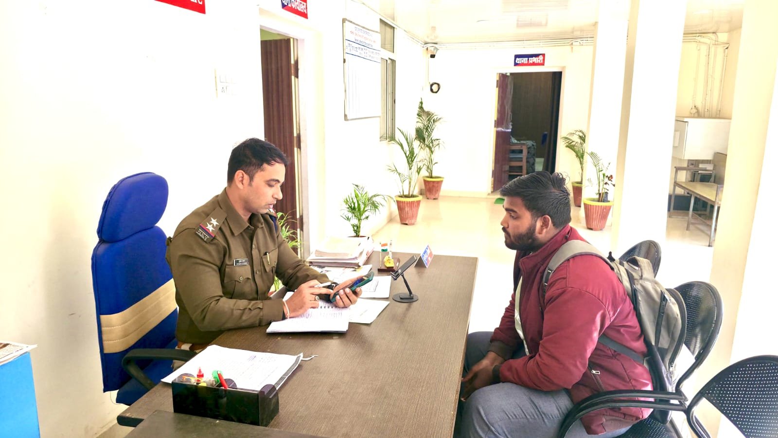 फंड कलेक्शन ऑफिसर का मोबाइल हुआ हैक, पुलिस ने फ्रॉड होने से बचाया | New India Times