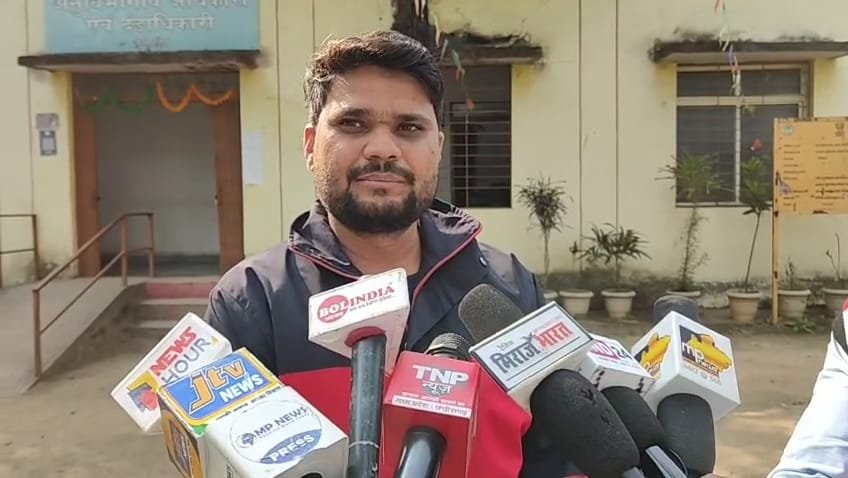 मध्यप्रदेश सरकार को खुली चुनौती देती डॉक्टर का ऑडियो वायरल: "मैं सरकारी नौकरी की मोहताज नहीं" | New India Times