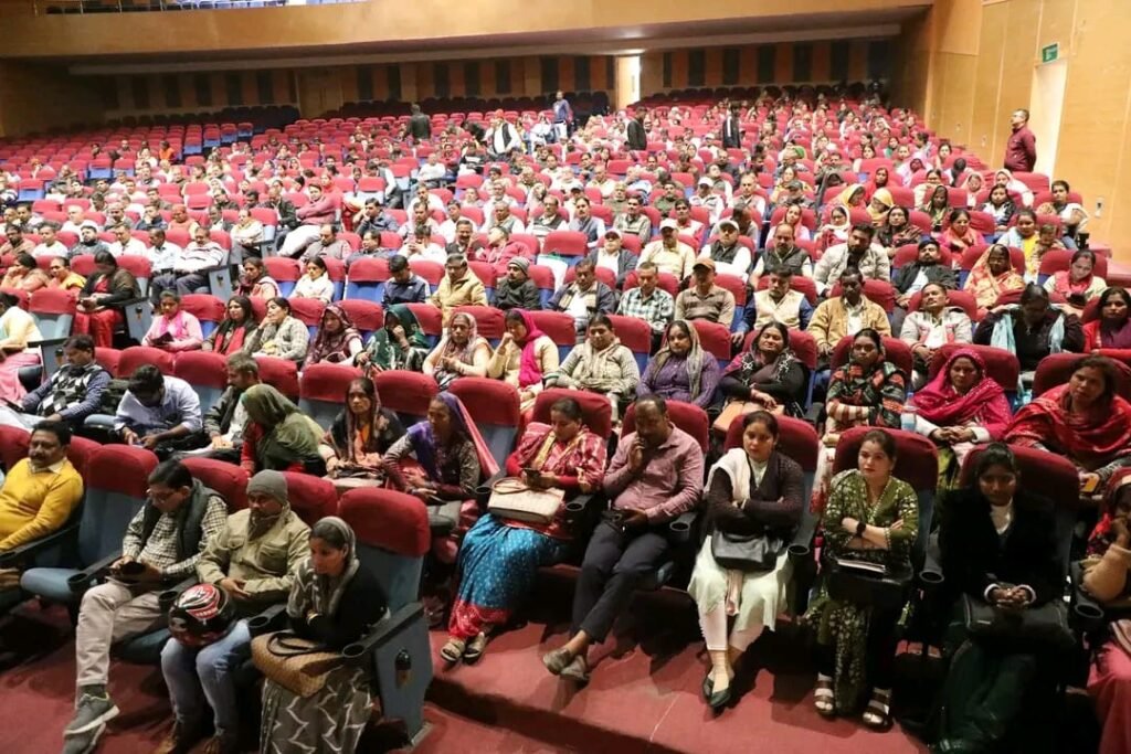 गुढ़ विधानसभा में मतदाता सूची पुनरीक्षण तेज़: तीन दिन में सत्यापन पूरा करने के निर्देश : जिला निर्वाचन अधिकारी प्रतिभा पाल | New India Times