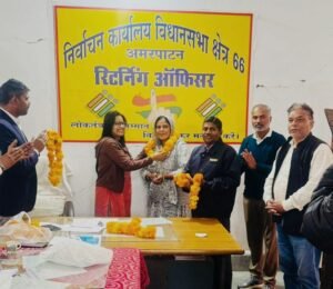 अमरपाटन के दो बीएलओ ने समय से पहले पूरा किया SIR कार्य, एसडीएम ने किया सम्मानित | New India Times