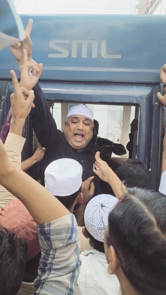 जामनेर में 17 सीटों पर होगा चुनाव : निर्विरोध के कारण मताधिकार से वंचित जनता के बीच जागी लोकतंत्र की | New India Times