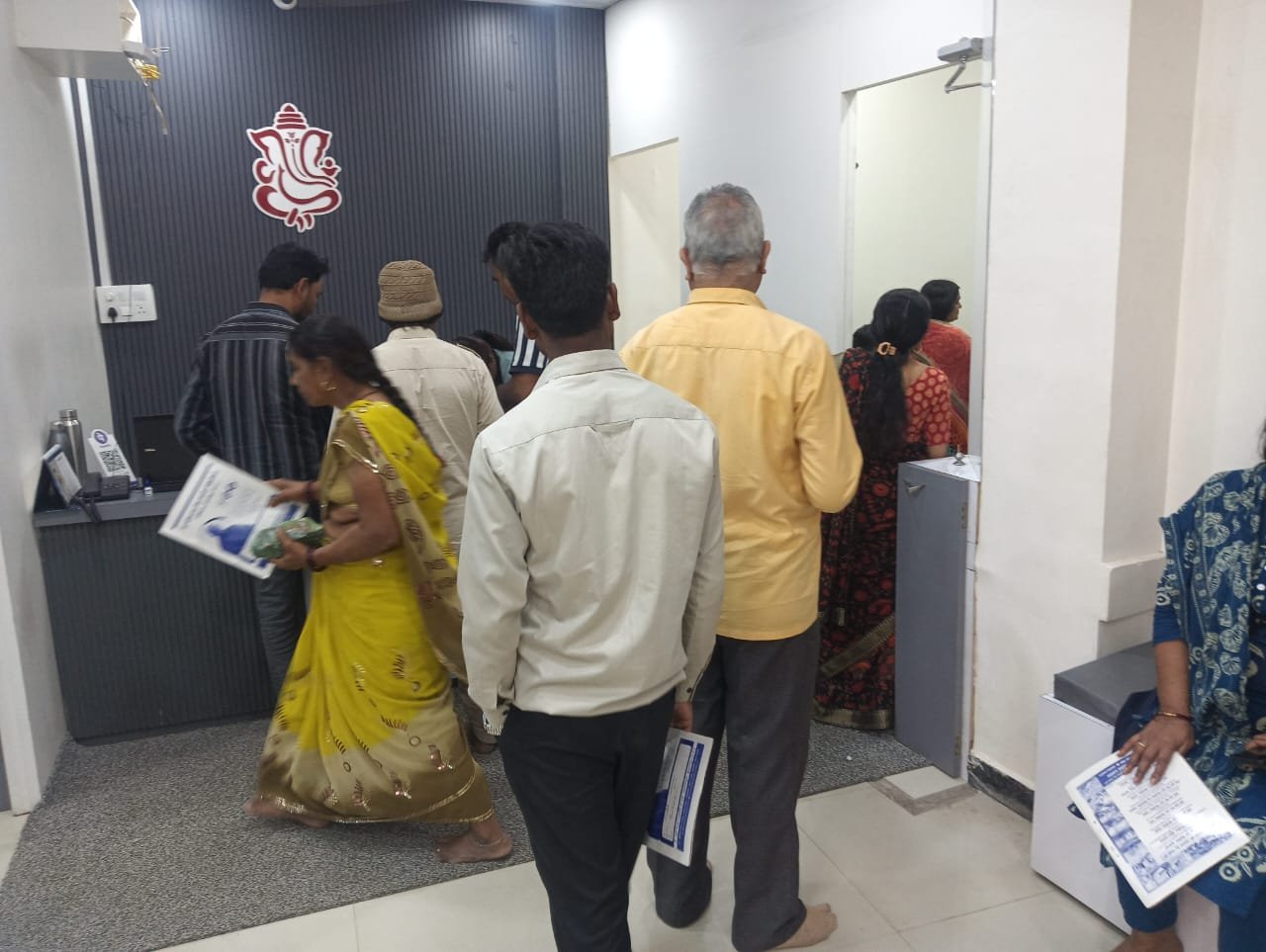 आल इज़ वेल हॉस्पिटल बुरहानपुर द्वारा सेवा नेत्रालय सिंधी बस्ती, बुरहानपुर में आयोजित हुआ नि:शुल्क स्वास्थ्य शिविर | New India Times