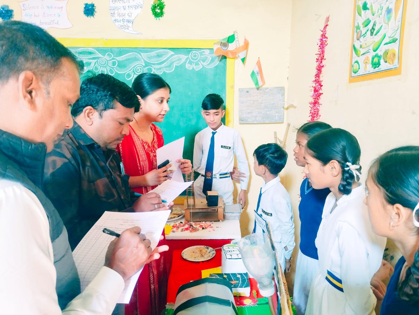 ज्ञान ज्योति विद्या मंदिर में विज्ञान मेला एवं हस्तकला/पाक कला प्रदर्शनी का भव्य आयोजन 1 ज्ञान ज्योति विद्या मंदिर में विज्ञान मेला एवं हस्तकला/पाक कला प्रदर्शनी का भव्य आयोजन | New India Times