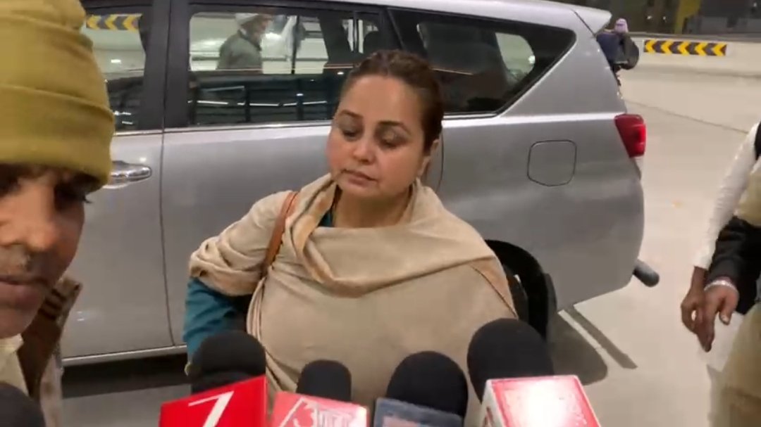 लालू की बेटी रोहिणी आचार्य का बड़ा बयान: “मेरा अब कोई परिवार नहीं रहा” 1 लालू की बेटी रोहिणी आचार्य का बड़ा बयान: “मेरा अब कोई परिवार नहीं रहा” | New India Times