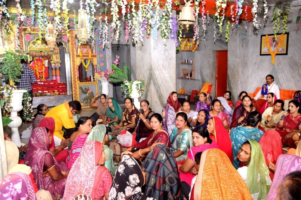 देवउठनी ग्यारस पर श्री वनेश्वर मारुति नंदन कुटीर हनुमान मंदिर में हुआ भव्य धार्मिक आयोजन | New India Times