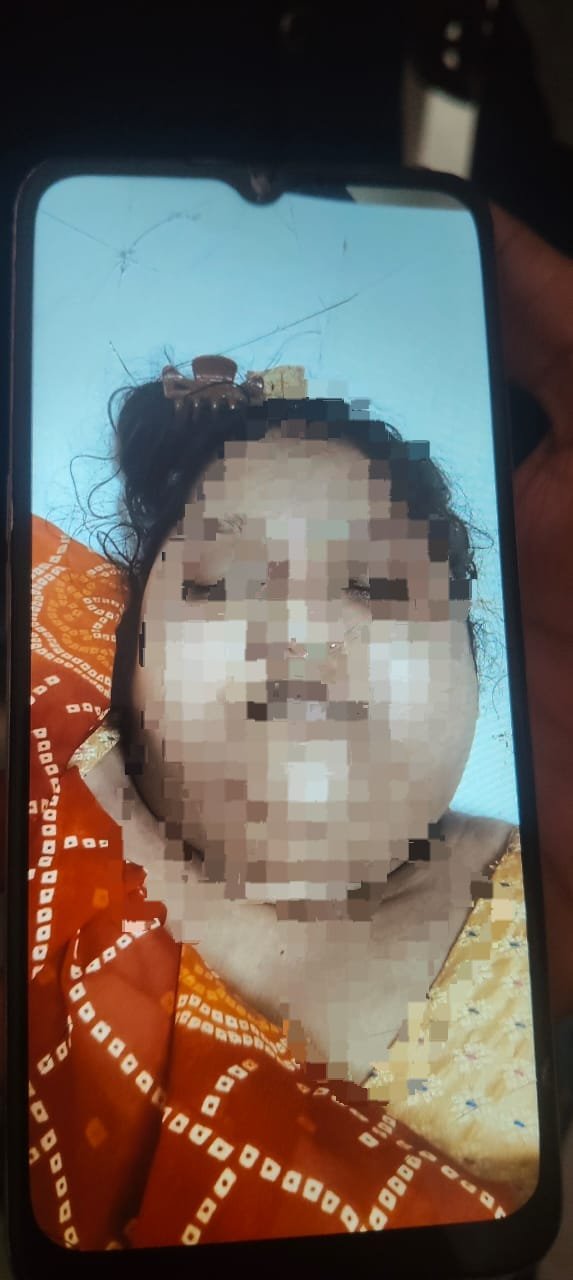 25 वर्षीय महिला की संदिग्ध मौत: मायके वालों ने ससुराल पक्ष पर हत्या व दहेज प्रताड़ना का लगाया आरोप | New India Times