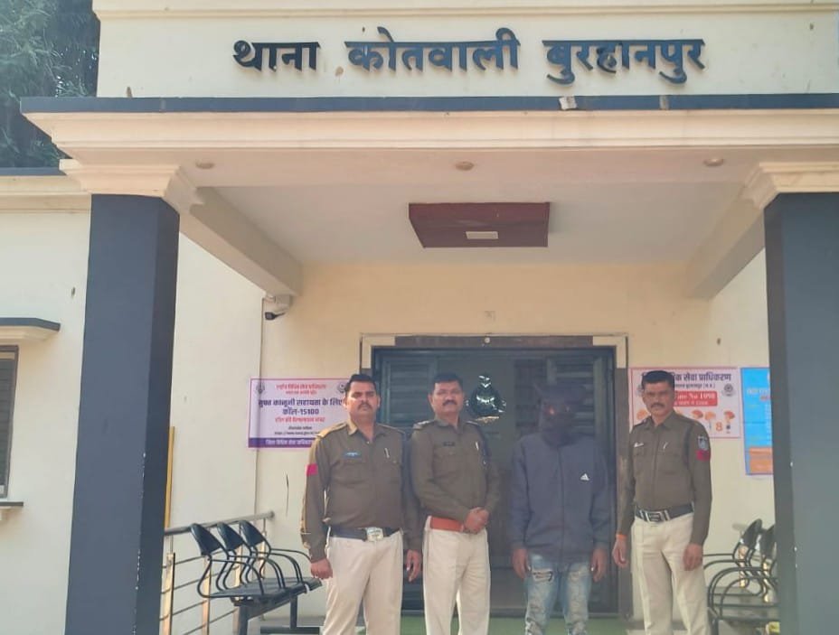 अवैध गौवंश तस्करी का मामला: कोतवाली पुलिस ने आरोपी से दो गौवंश किए ज़ब्त | New India Times