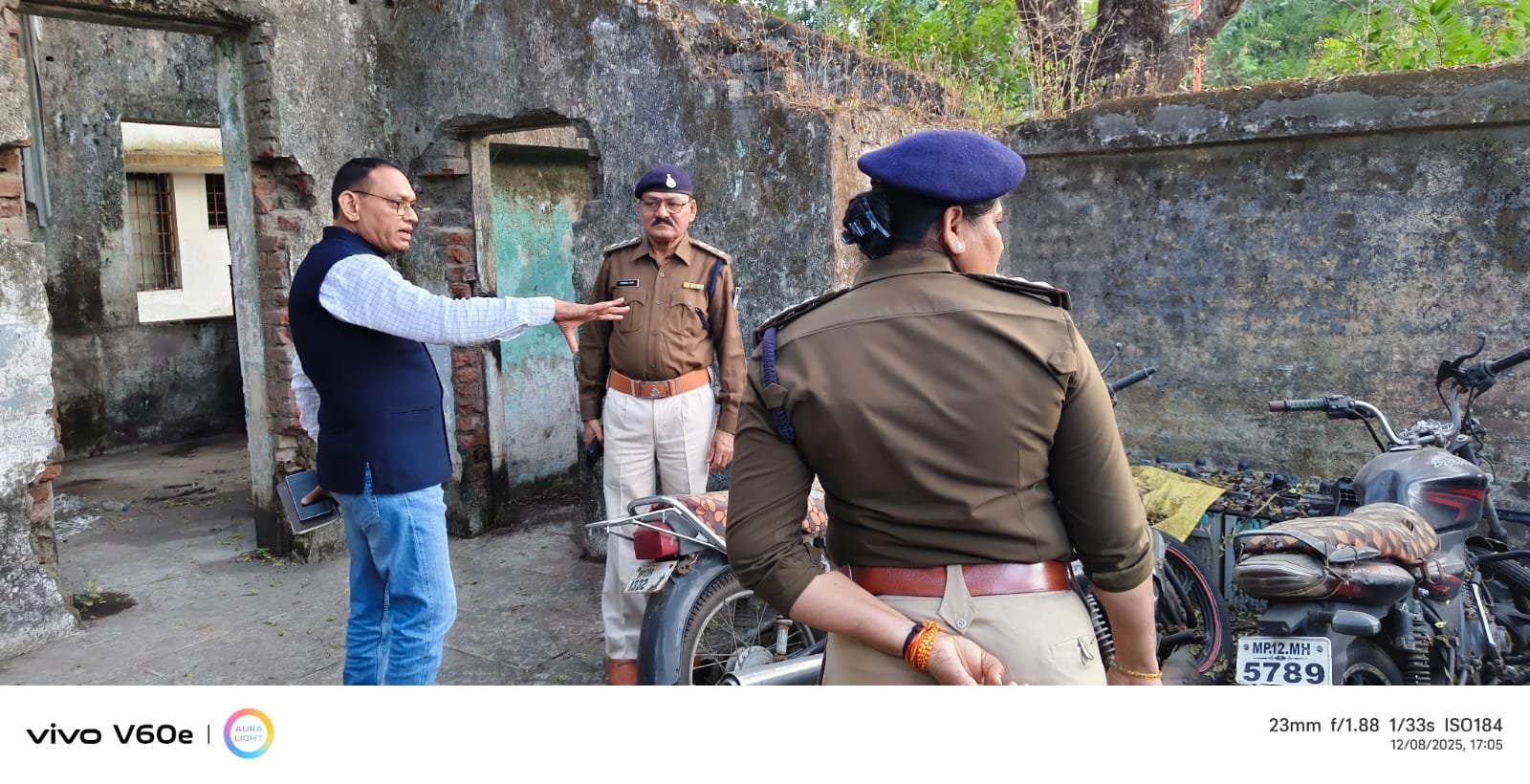एसपी बुरहानपुर श्री देवेंद्र पाटीदार ने थाना नेपानगर का आकस्मिक निरीक्षण कर समग्र रूप से लिया जाएज़ा | New India Times