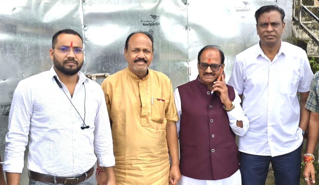 जनजाति अत्याचार निवारण जिला सदस्य बनाए गए पूर्व पार्षद..आशीष बंटी सौरभ सूरज भैया नियुक्ति से हुए गदगद 1 जनजाति अत्याचार निवारण जिला सदस्य बनाए गए पूर्व पार्षद..आशीष बंटी सौरभ सूरज भैया नियुक्ति से हुए गदगद | New India Times