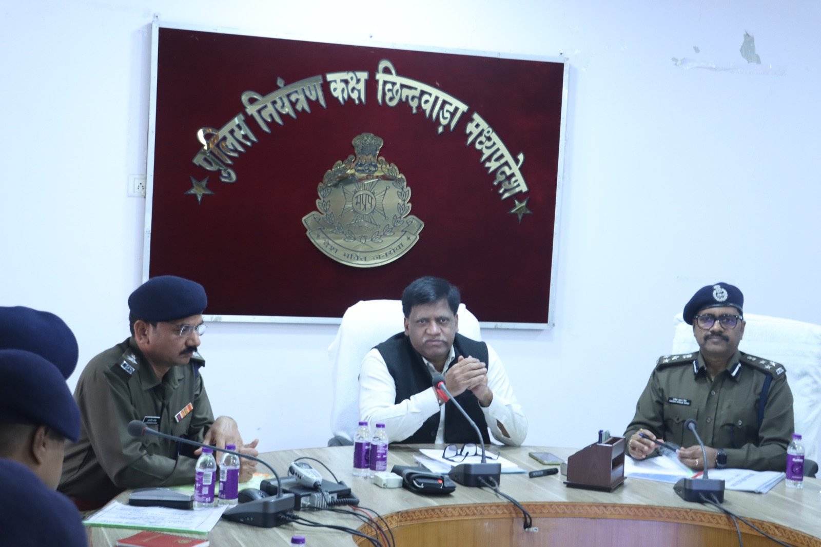 अतिरिक्त पुलिस महानिदेशक (अजाक) पुलिस मुख्यालय भोपाल की अध्यक्षता में अनुसूचित जाति/अनुसूचित जनजाति के अपराधों की समीक्षा बैठक का आयोजन... 1 अतिरिक्त पुलिस महानिदेशक (अजाक) पुलिस मुख्यालय भोपाल की अध्यक्षता में अनुसूचित जाति/अनुसूचित जनजाति के अपराधों की समीक्षा बैठक का आयोजन... | New India Times