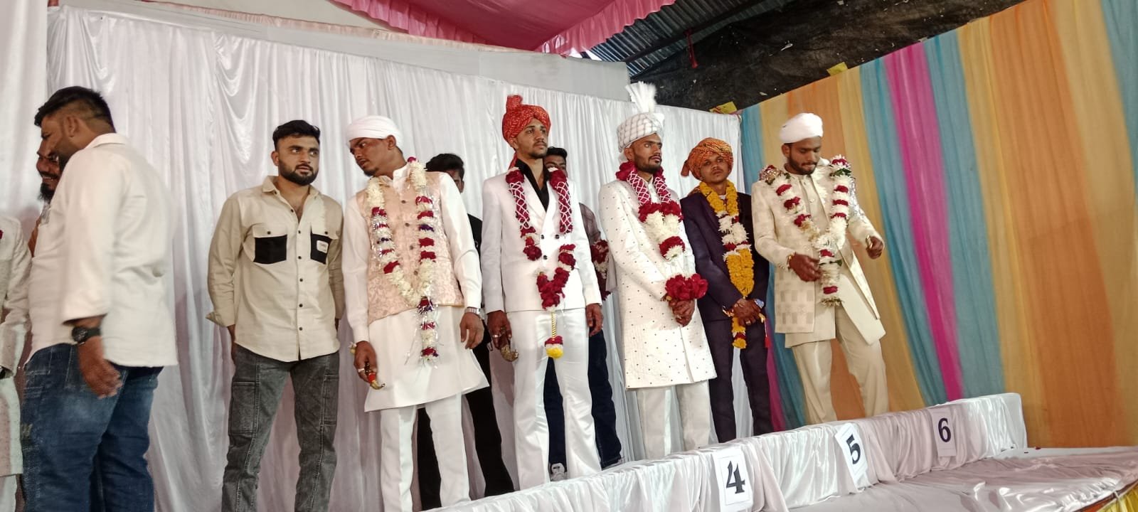 झाबुआ में चिराग फाउंडेशन द्वारा सातवां इज्तिमाई निकाह संपन्न, 6 जोड़ों ने किया सामूहिक विवाह 1 झाबुआ में चिराग फाउंडेशन द्वारा सातवां इज्तिमाई निकाह संपन्न, 6 जोड़ों ने किया सामूहिक विवाह | New India Times