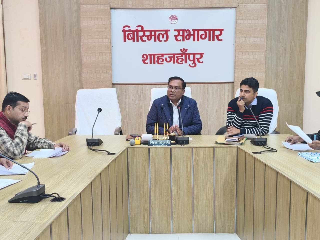 एसआईआर की प्रगति कें संबंध में&nbsp; राजनैतिक दलों के साथ बैठक सम्पन्न | New India Times