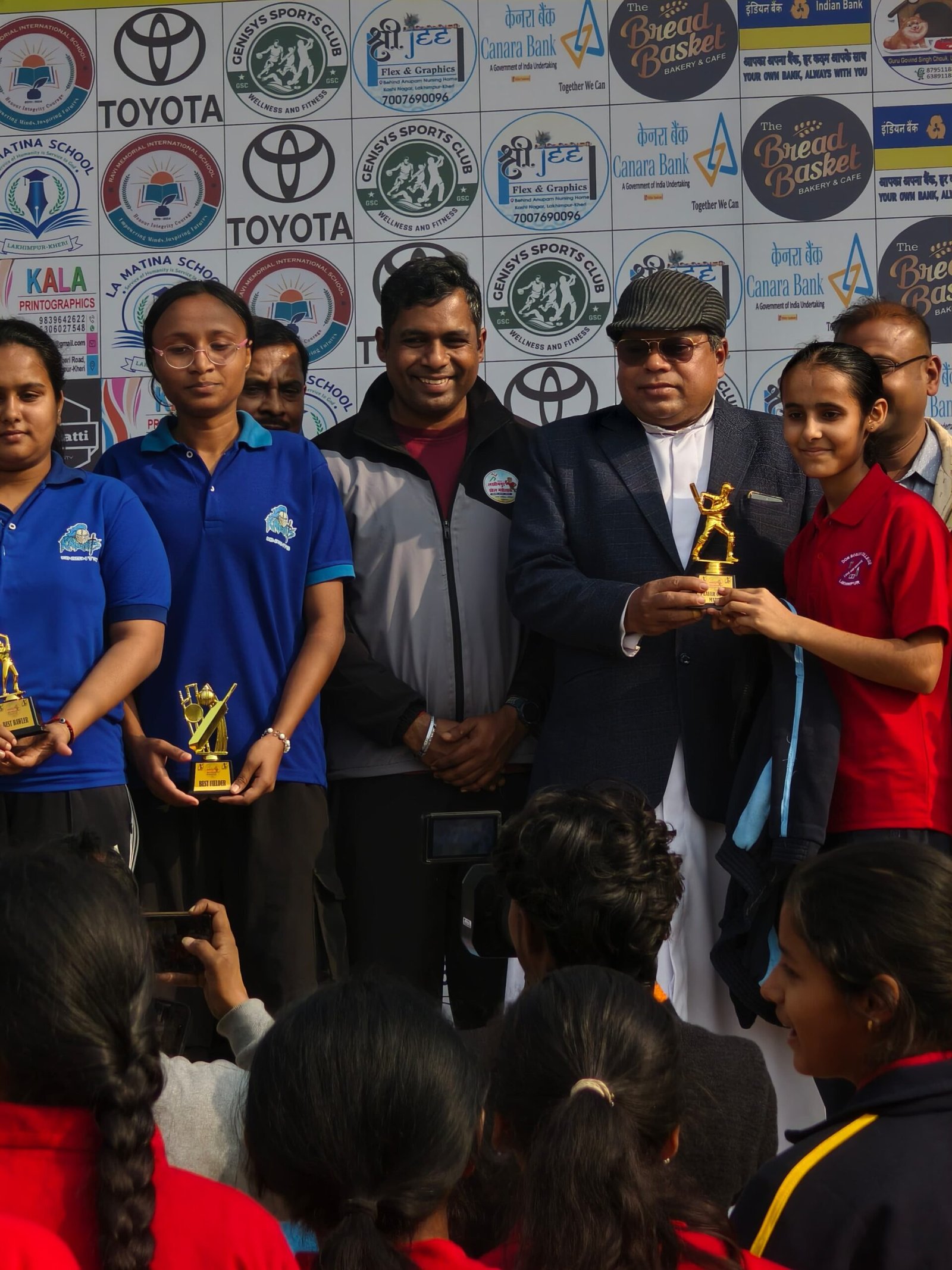 लखीमपुर खेल महोत्सव सीजन-2 का भव्य शुभारंभ, खेल प्रेमियों से गुलज़ार हुआ गांधी मैदान | New India Times