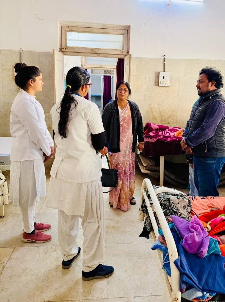 सीएचसी मुकुन्दपुर को मिला फार्मासिस्ट व लैब टेक्नीशियन, क्षेत्रीय संचालक के निरीक्षण के बाद त्वरित कार्रवाई | New India Times